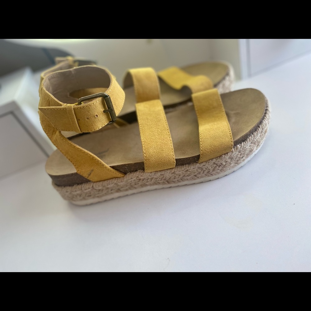Yellow Universal Thread Sandals/Wedges/Platform